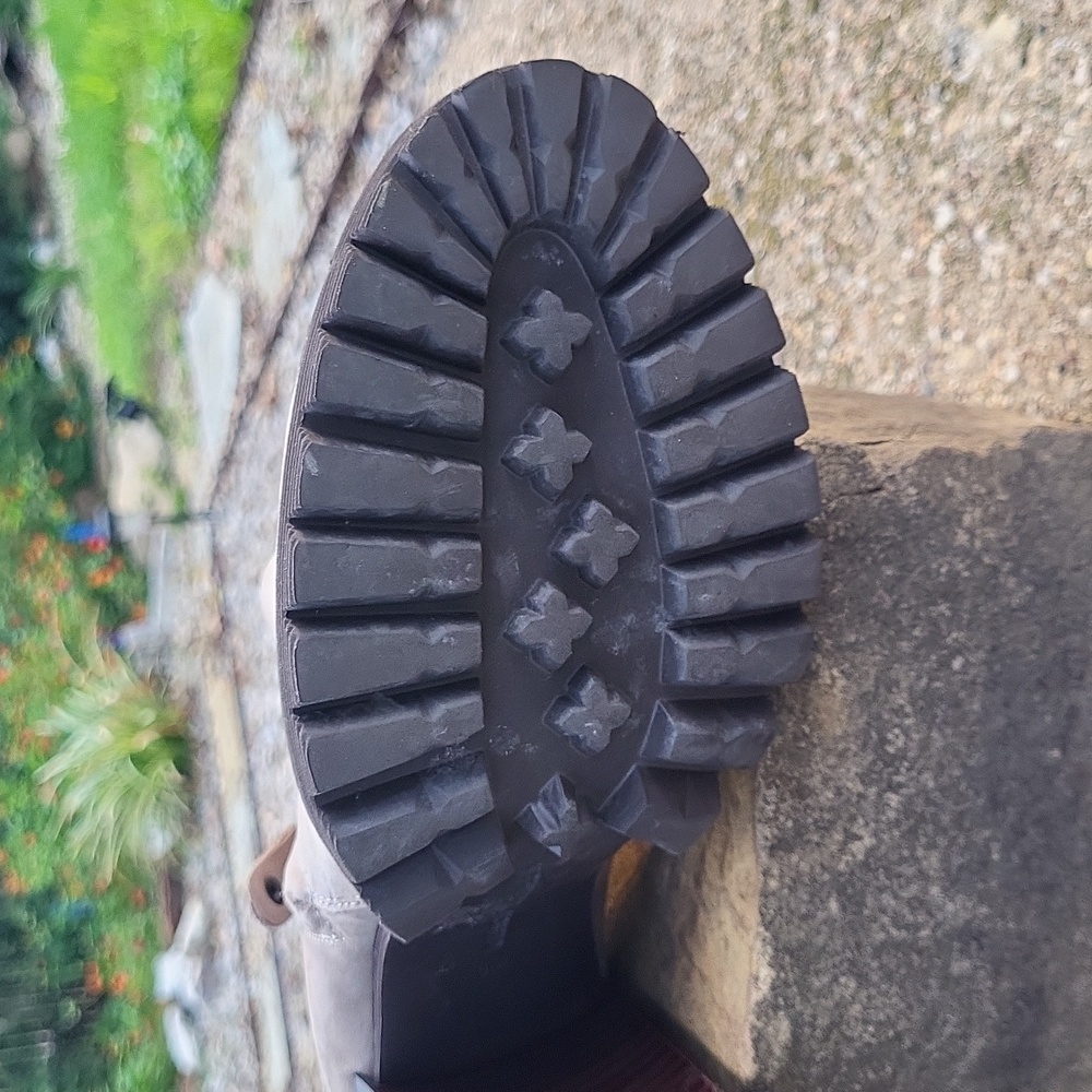 Gibson And Latimer Ankle Boot - Like New - image 6